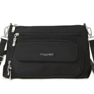 Baggallini Everyday bag— black w sand lining